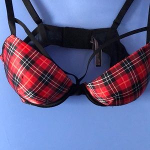 Victoria’s Secret, Very Sexy Push Up Bra